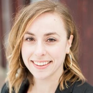 Meet your Posher, Caitlin